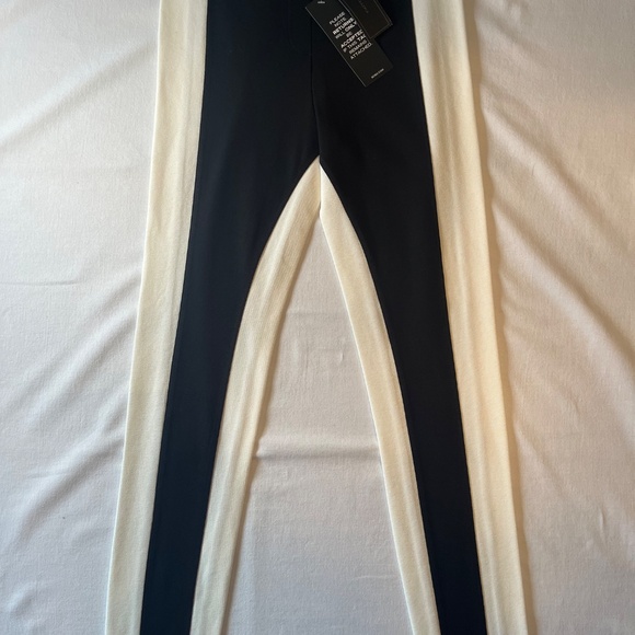 BCBGMaxAzria Black and White Sasha leggings Size Medium New with Tags - Picture 7 of 7